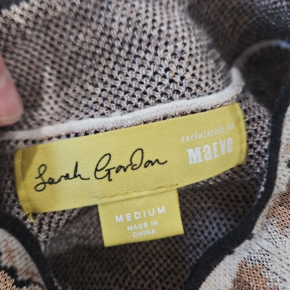 Anthropologie x Sarah Gordon Maria Mock Neck Sweater Tank–Bee Print Metallic. M - Picture 7 of 16